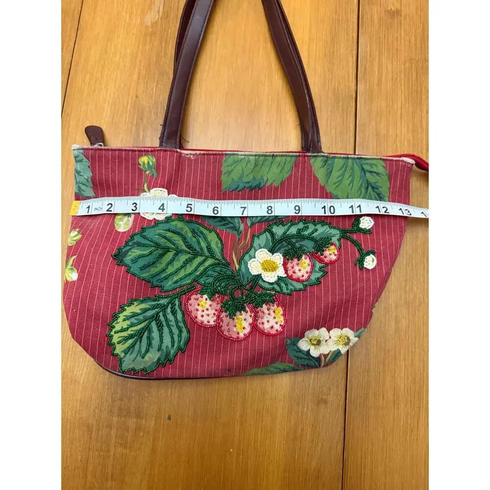 Vintage Marlo beaded strawberry cottagecore Y2K purse boho hippie artsy